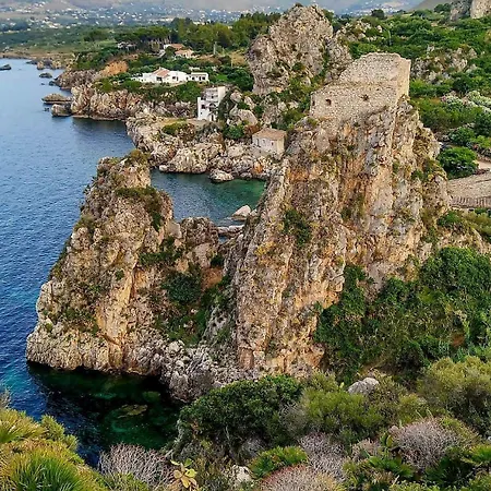 Casa Marina Con Vista Sul Castello *